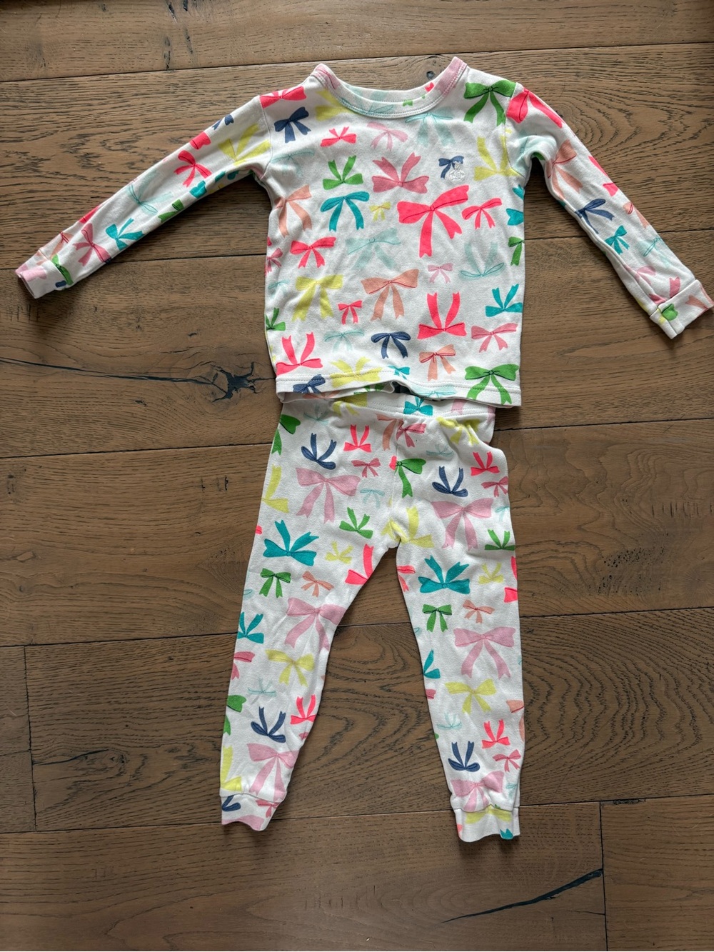Baby Gap Organic Cotton Colorful Bow Pajama Set 3T